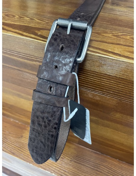 Кожаный ремень Sevaro можно купить в Надежная Джинса с доставкой