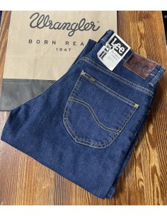 Купить джинсы Lee 812-71-46 можно в магазине Надежная Джинса