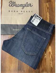 Купить джинсы Lee 452-32-OZ можно в магазине Надежная Джинса