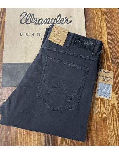 Джинсы мужские Wrangler 120-EB-134